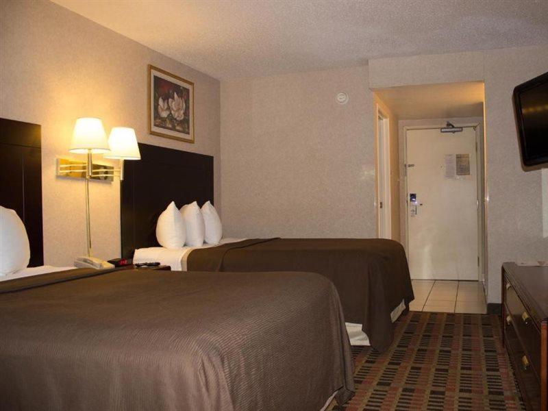 Days Inn By Wyndham Amarillo East Экстерьер фото